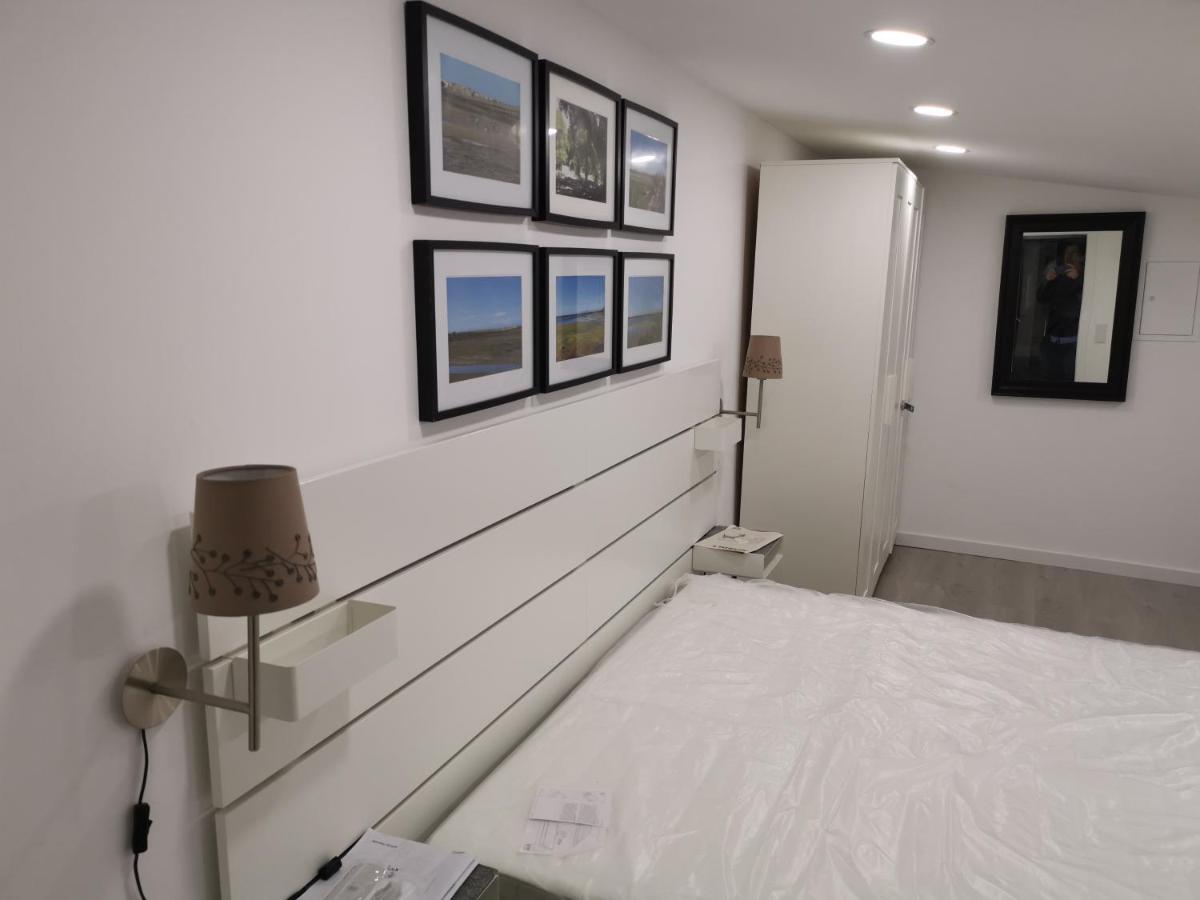 Dobairro Suites At Merces Lisbona Esterno foto
