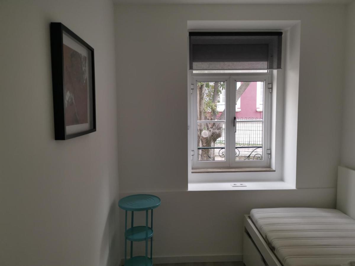 Dobairro Suites At Merces Lisbona Esterno foto
