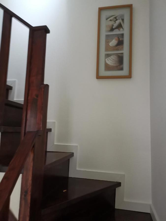 Dobairro Suites At Merces Lisbona Esterno foto