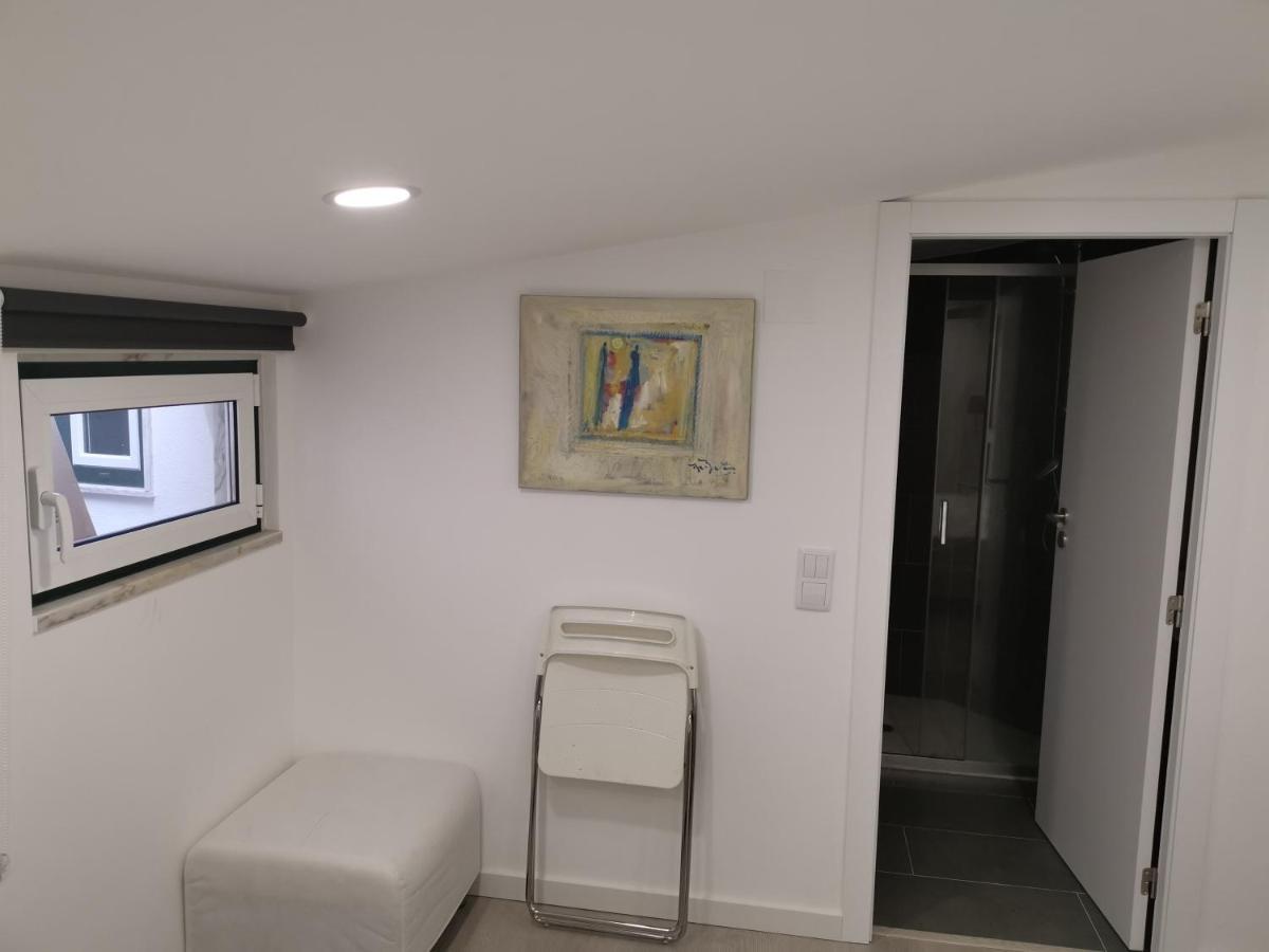 Dobairro Suites At Merces Lisbona Esterno foto